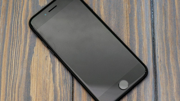 Бас прокуратура iPhone иелеріне алаяқтық жайлы ескеру жасады