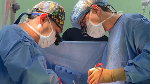 Алматыда аорта протездеу бойынша сирек әрі күрделі операция сәтті өтті