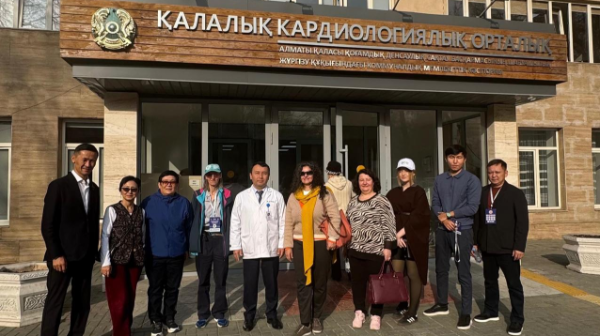Алматыға тоғызқұмалақтан әлем чемпионатына келген шетелдік делегация жүрек орталығына барды