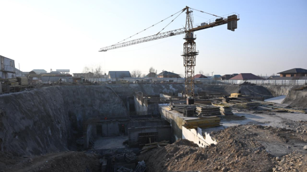 Алматы әкімі "Қалқаман" метро бекетінің құрылыс барысын тексерді