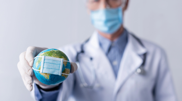 Алматыда 69 адам Гонгконг тұмауын жұқтырған: дәрігерлер қандай кеңес берді?