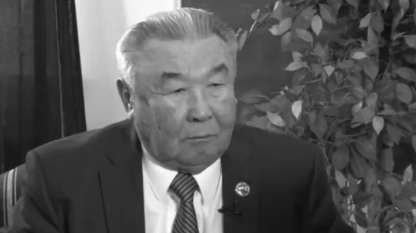 Memleket basshysy Jabaıhan Ábdildınniń otbasyna kóńil aıtty