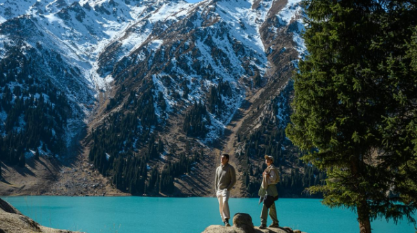 9 aıda Almatyǵa 1,8 mln týrıs keldi 