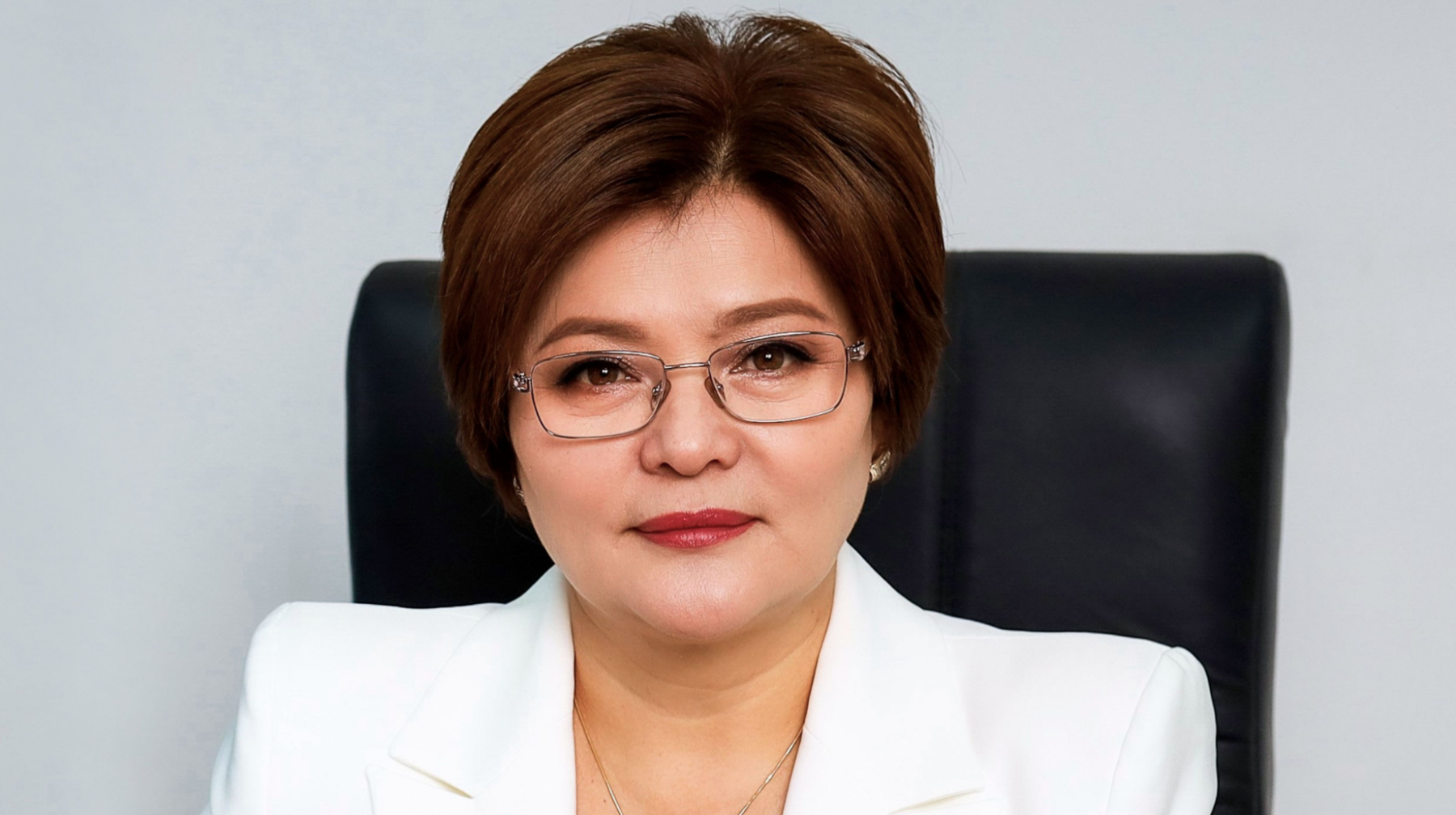 Qazaq ulttyq qyzdar pedagogıkalyq ýnıversıtetiniń rektory taǵaıyndaldy