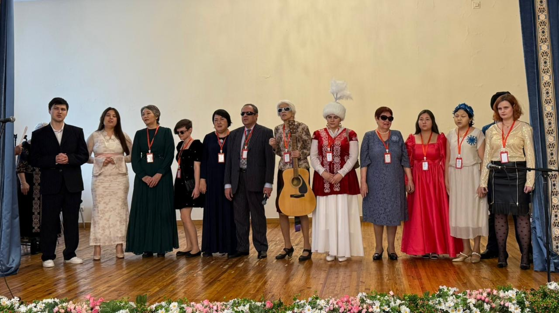 «مەن سەنى سۇيەم، ءومىر!» جارىققا ۇمتىلعان جۇرەكتەردىڭ ءانى