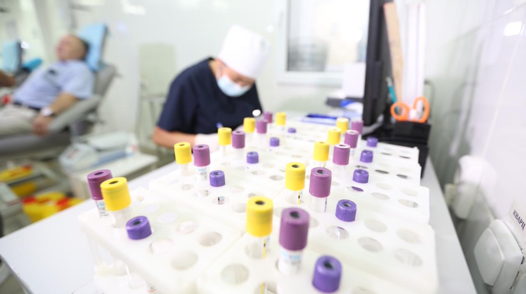 Almatyda sırek kezdesetin aýrýmen aýyratyn turǵyndarǵa qoldaý kúsheıtiledi