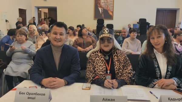 Алматыда көру қабілеті бұзылған жандарға арналған вокалдық байқау өтті