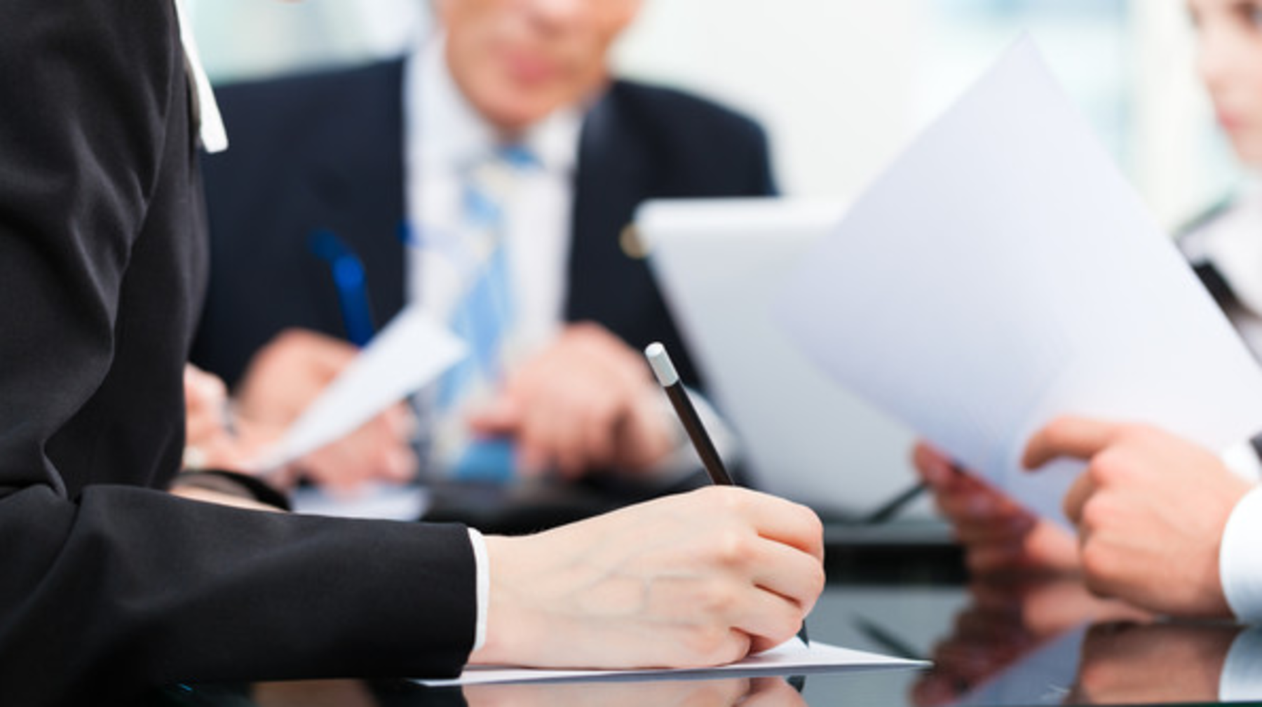 بۇزىلعان قۇقىقتاردى قالپىنا كەلتىرۋ: مەملەكەتتىك قىزمەت ىستەرى دەپارتامەنتىنىڭ ءرولى