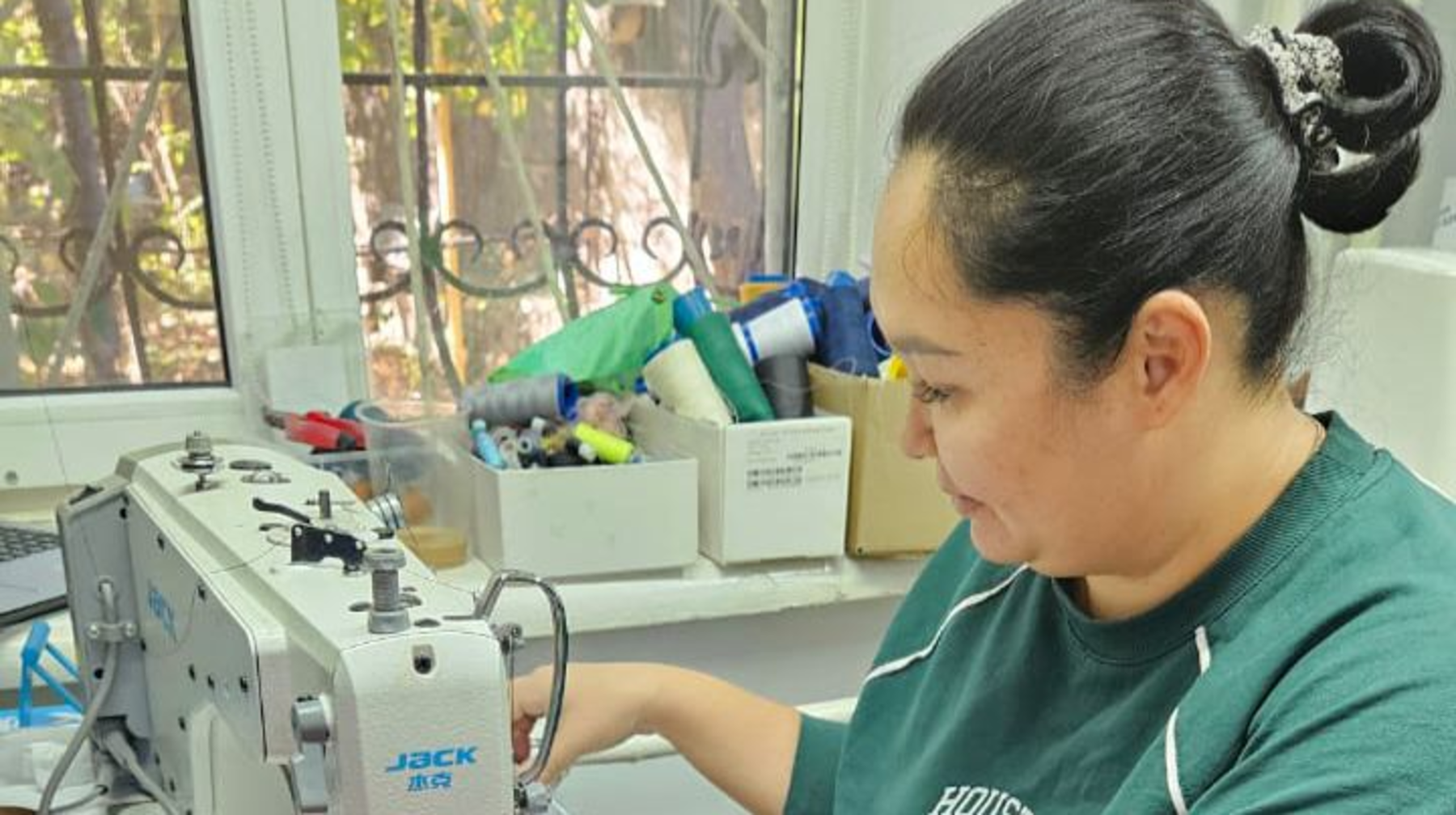 Almatynyń Túrksib aýdanyndaǵy jańa bıznes bastamalar: 20 grant ıegeri kásip bastady