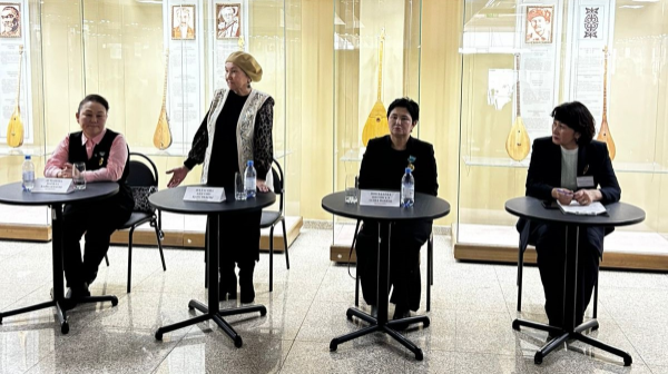 الماتىلىق جەلتوقسانشى قىزدار جاستاردى بەيبىت ءومىردىڭ ءقادىرىن بىلۋگە شاقىردى