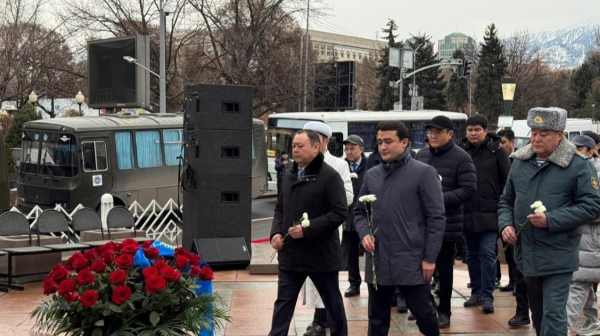 الماتىدا جەلتوقسان قۇرباندارىنا تاعزىم جاسالدى