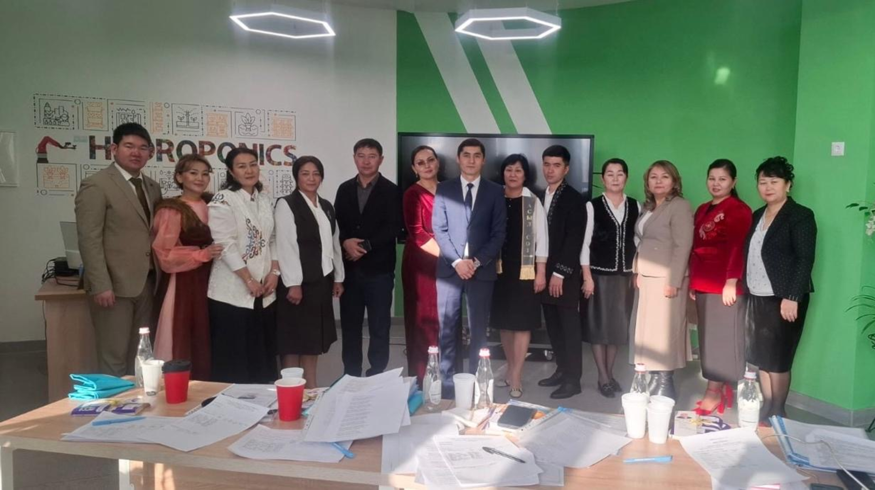 Алматы мұғалімдері өңірлік кәсіби «Бабалар аманаты» байқауында бақ сынады