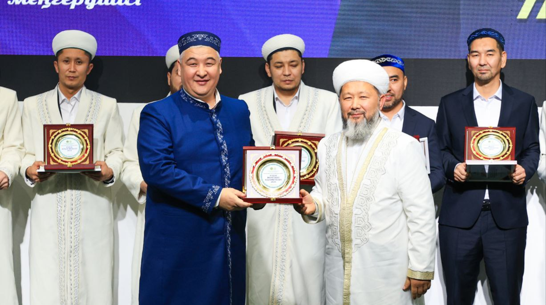 Бас мүфти «Мүфтият үздігі – 2025» иегерлерін марапаттады