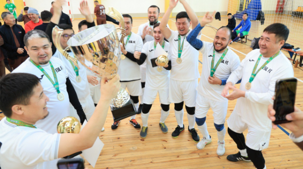 Мешіттен алаңға: Мүфтият қызметкерлері футболда бақ сынасты