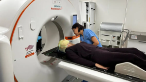 قازاقستاندا ونكولوگيامەن اۋىراتىندارعا ساۋلەلىك تەراپياعا قولى جەتەتىندەي مۇمكىندىك جاسالىپ جاتىر