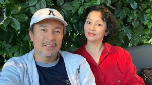 "Пәтер алып, көлік бердім". Ақан Сатаев бұрынғы әйеліне жауап берді