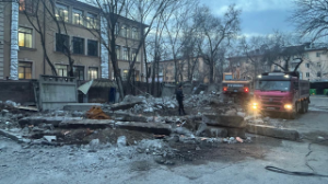 Алматының орталық бөлігінде аяқталмаған құрылыс нысаны бұзылды