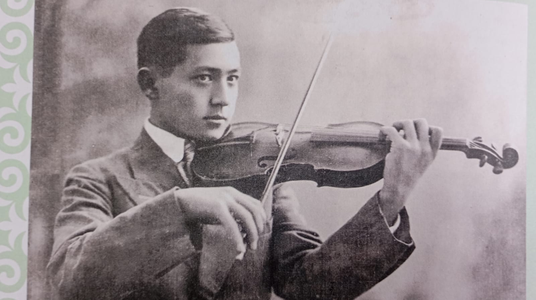 SKRIPKA-TAǴDYR: Dıssıdenttiń ǵasyrlyq ǵumyry