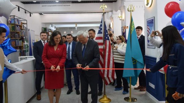 Алматыда қалалық кітапхана жанынан жаңа мәдени-білім беру орталығы ашылды