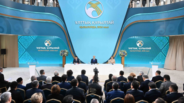 Memleket basshysynyń qatysýymen Ulttyq quryltaıdyń otyrysy bastaldy 