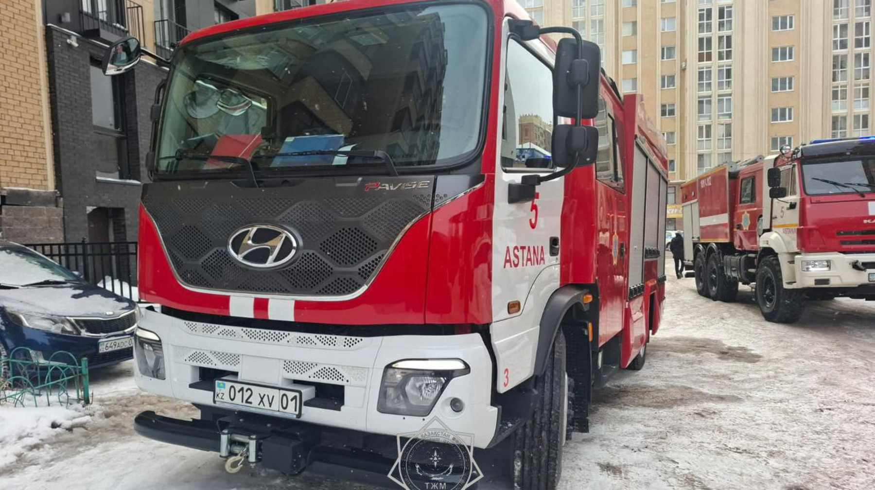 Astanada  kópqabatty úıden órt shyǵyp, 30 adam evakýasıalandy