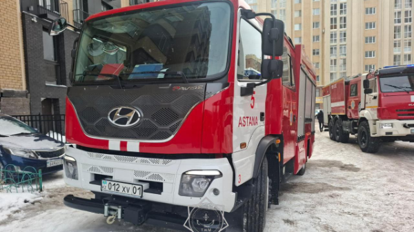 Астанада  көпқабатты үйден өрт шығып, 30 адам эвакуацияланды