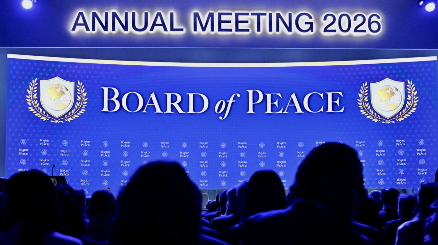 Мемлекет басшысы Давостағы Конгресс орталығына барды