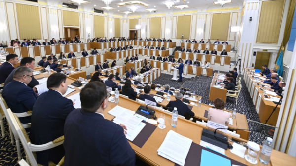 Конституциялық комиссия Қазақстанның жаңа Конституциясының бірінші жобасын дайындады