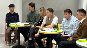 Алматылық жастар жаңа Конституция жобасын қолдады