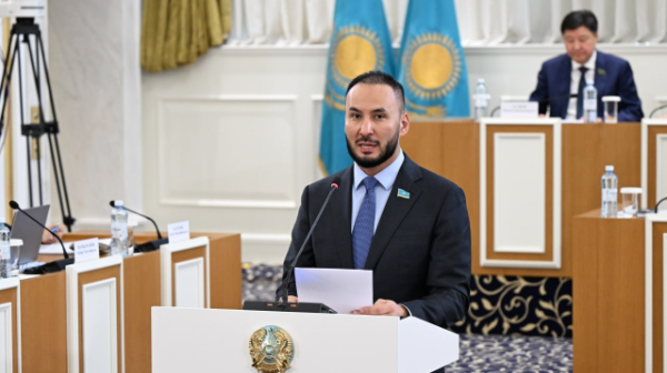 Жаңа Конституция мемлекеттің дербес таңдауын және кемелдігін айғақтайды – Айдарбек Қожаназаров