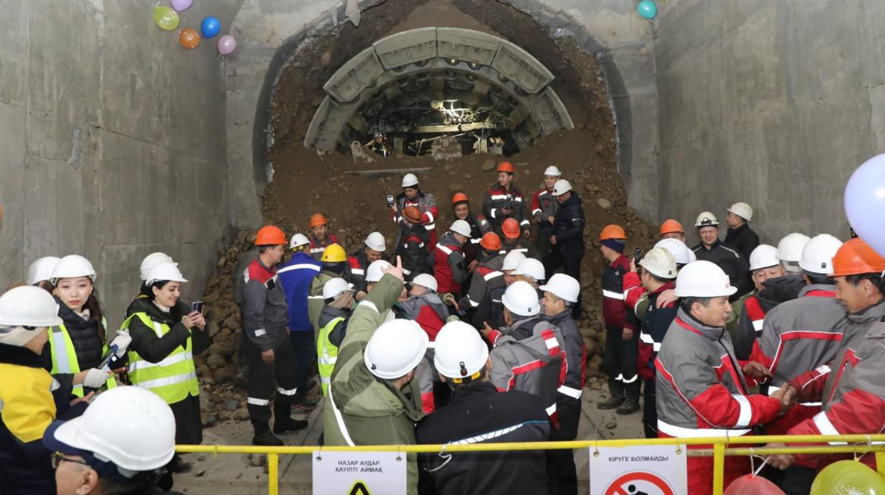 Алматыда метроның жаңа бекетіне дейінгі тоннель қазу жұмыстары аяқталды