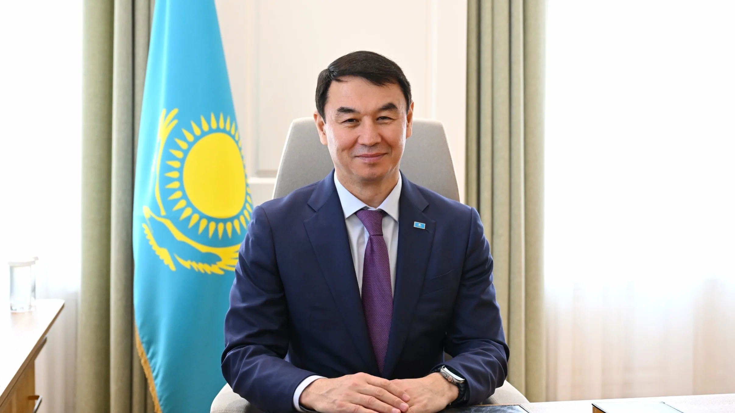 Алматы әкімі Дархан Сатыбалды тұрғындарды Алғыс айту күнімен құттықтады