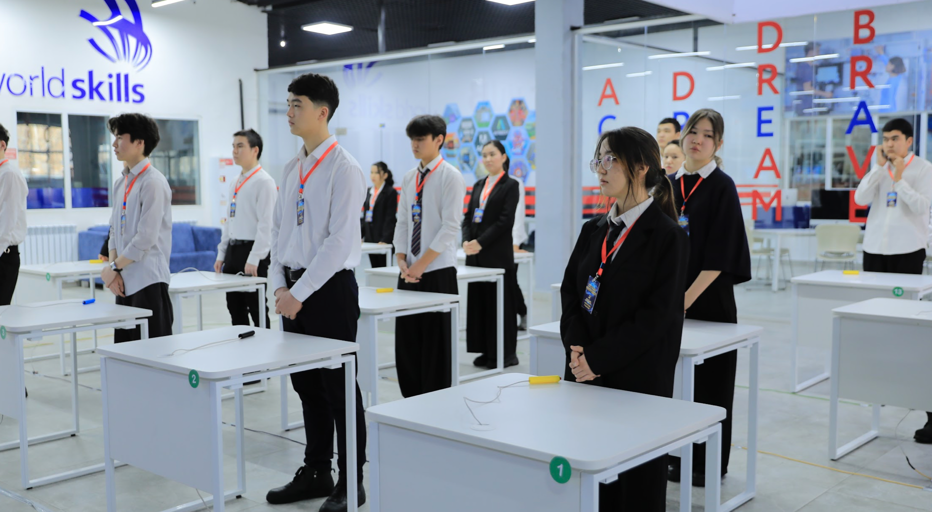 Алматыда колледж студенттері арасында «XXI ғасыр көшбасшысы» ойыны өтті