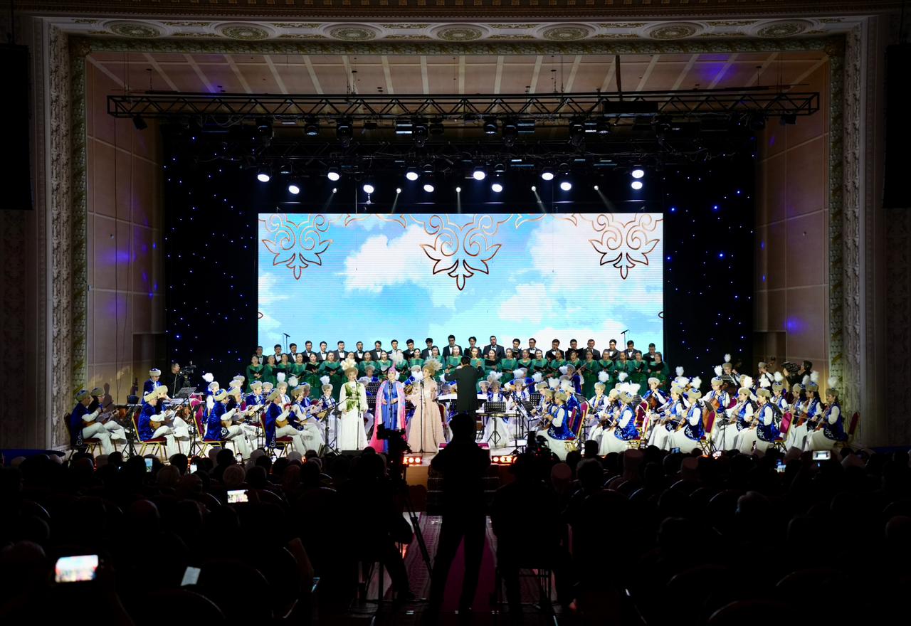 Жамбыл Жабаевтың 180 жылдығына арналған салтанатты концерт өтті