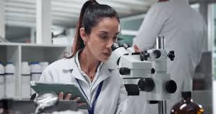 Еліміздегі докторанттардың 61,7%-ы әйелдер