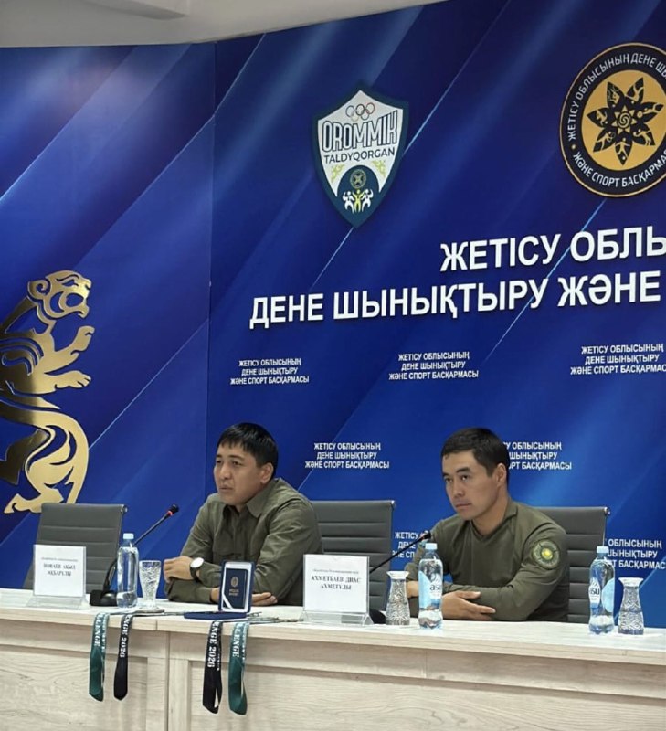 ӘЛЕМДІК АРЕНАДАҒЫ ЖЕҢІС: ҰЛАНДЫҚ ЖАУЫНГЕРЛЕР ОҚУШЫЛАРМЕН КЕЗДЕСТІ