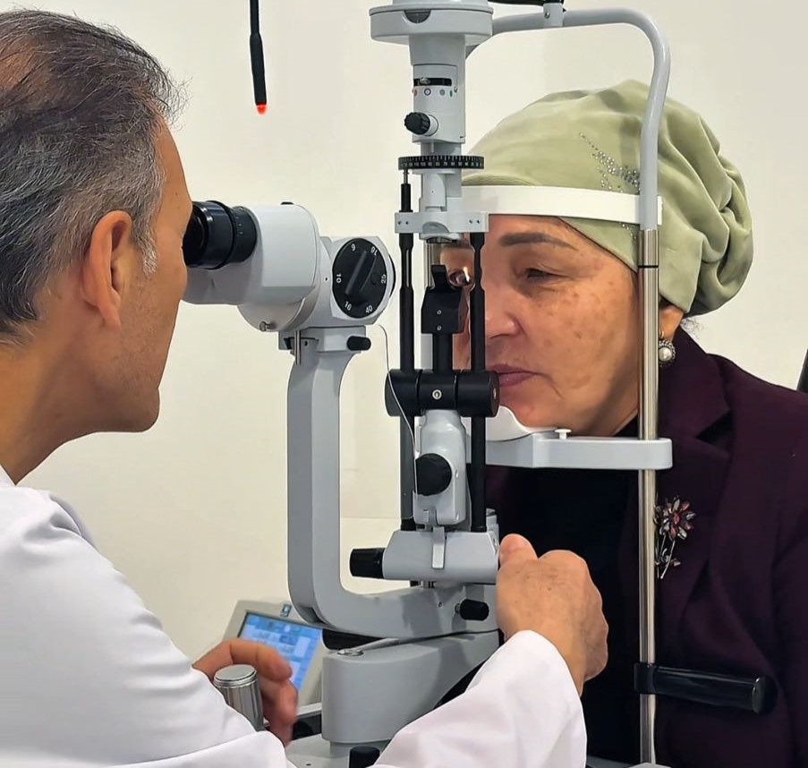 Алғыс айту күні: Алматыда зағип жандарға тегін көз тексерісі ұйымдастырылды