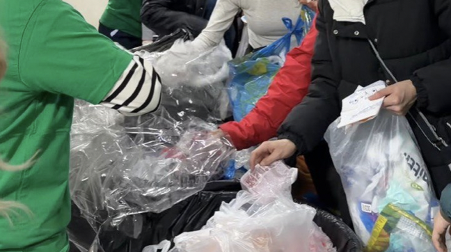 Алматылықтар экоакцияға 1500-ден астам сынапты шам тапсырды