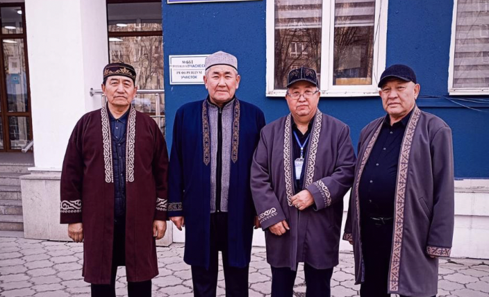 Алматының Алатау ауданындағы Ақсақалдар кеңесінің мүшелері референдумда дауыс берді