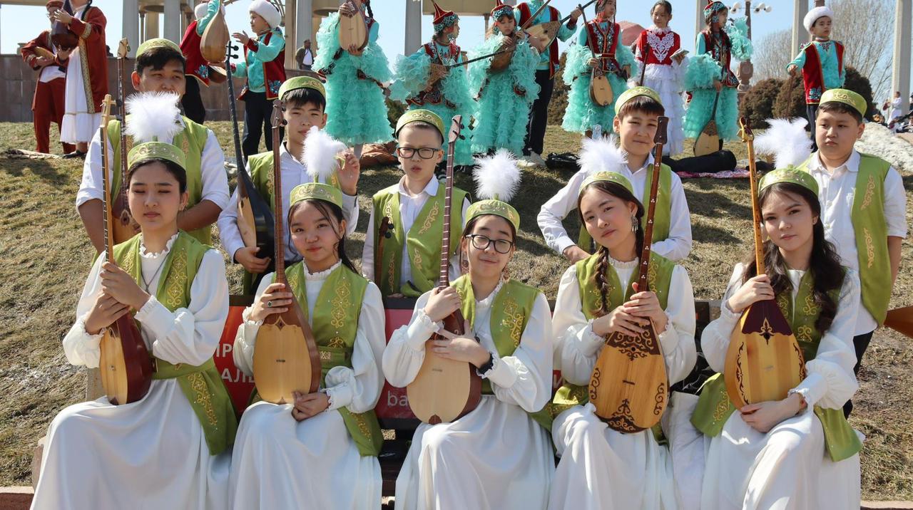 Наурыз мейрамында 11 мың домбырашы Қазақстан рекордтар кітабына жаңа жетістік енгізбек