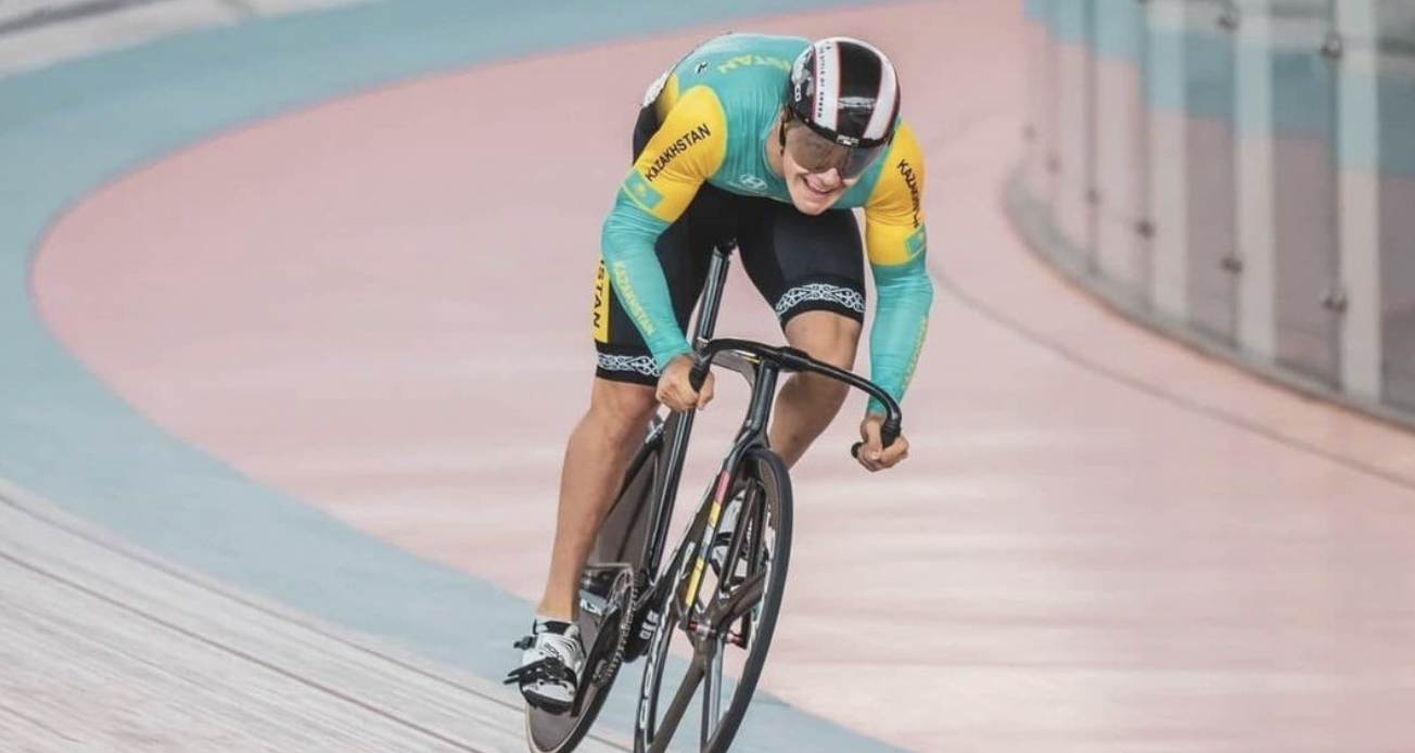 Кирилл Курдиди тректегі велоспорттан Азия чемпионатының чемпионы атанды