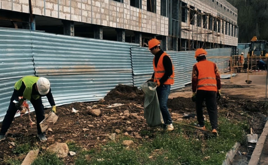 Қаланың құрылыс нысандарында сенбілік өтті