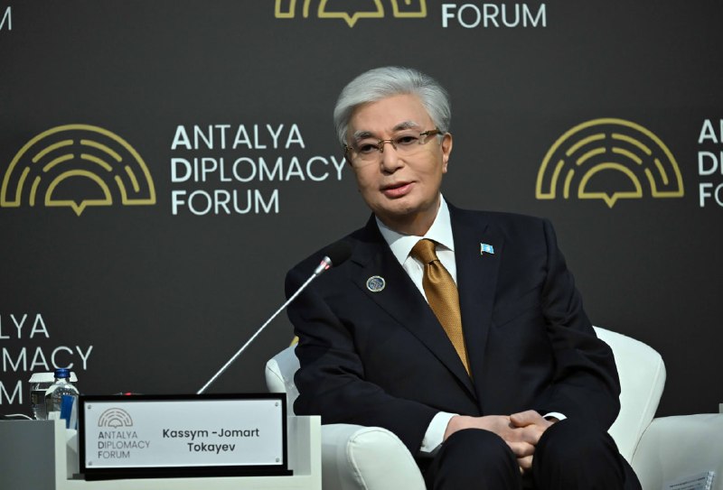 Мемлекет басшысы Түркия Режеп Тайип Ердоғанның басшылығымен халықаралық аренадағы беделін арттырып келе жатқанын айрықша атап өтті