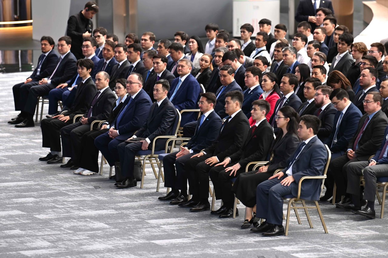 Тоқаев әлемнің аса жоғары жылдамдықпен дамып келе жатқанына назар аударды