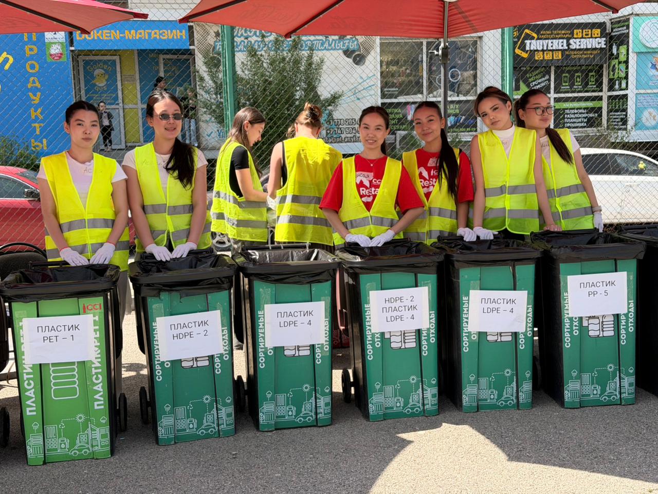 «Жасыл бастау» экоакциясы аясында Алматы мен Алматы облысының тұрғындары 200 келіден астам қайта өңделетін және қауіпті қалдық тапсырды