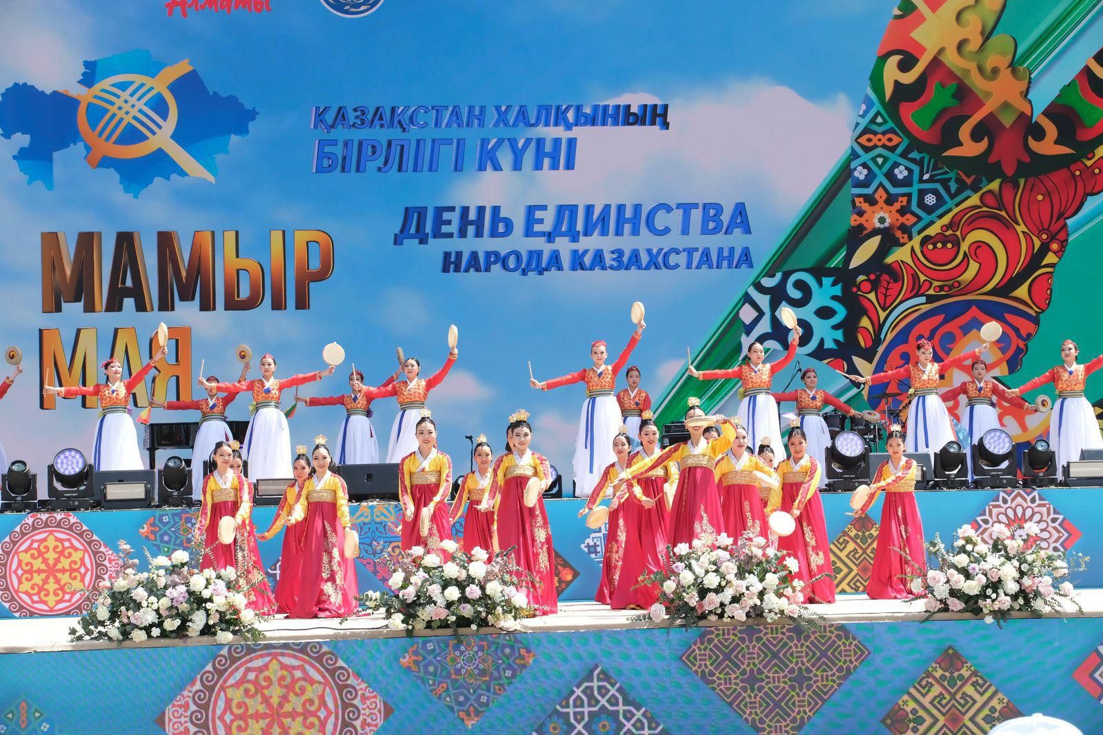 Алматыда 1 мамыр – Қазақстан халқының бірлігі күні кең көлемде атап өтіледі