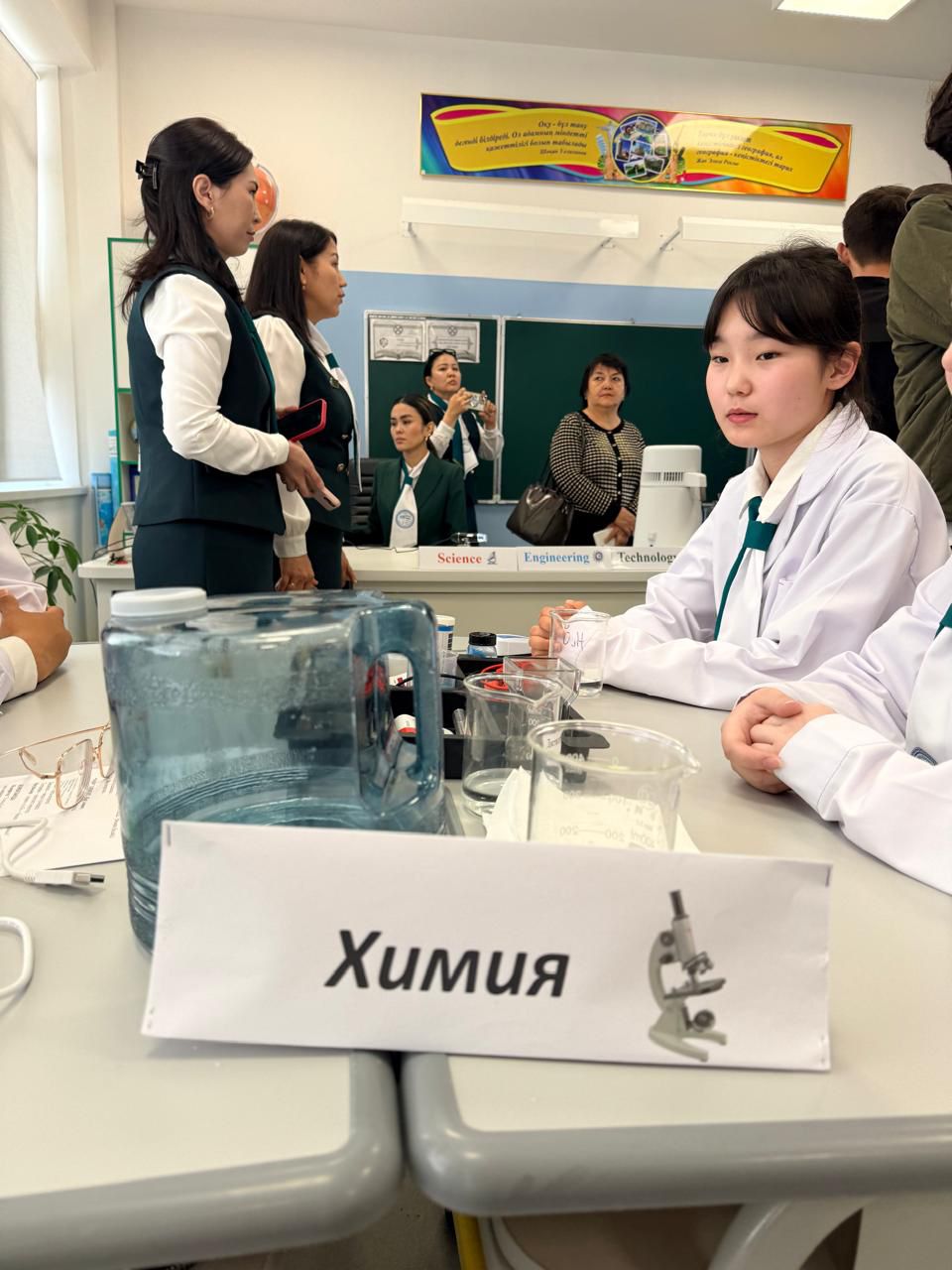 Алматыда жаңа форматтағы мектептерді таныстырды