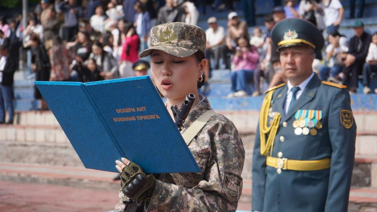 Халықаралық білім беру корпорациясының әскери кафедрасында студенттердің әскери ант қабылдауына арналған салтанатты рәсім өтті