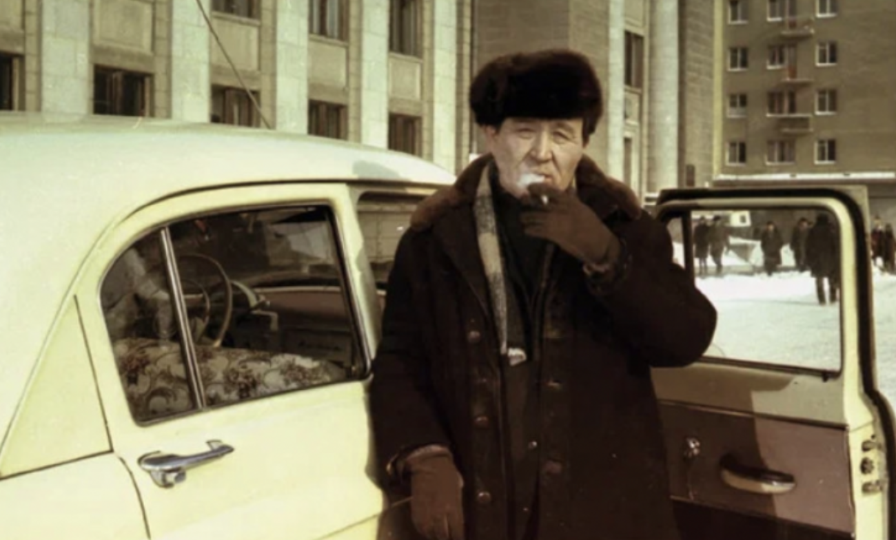 Көрнекті режиссер Шәкен Айманов қандай көлік мінген?