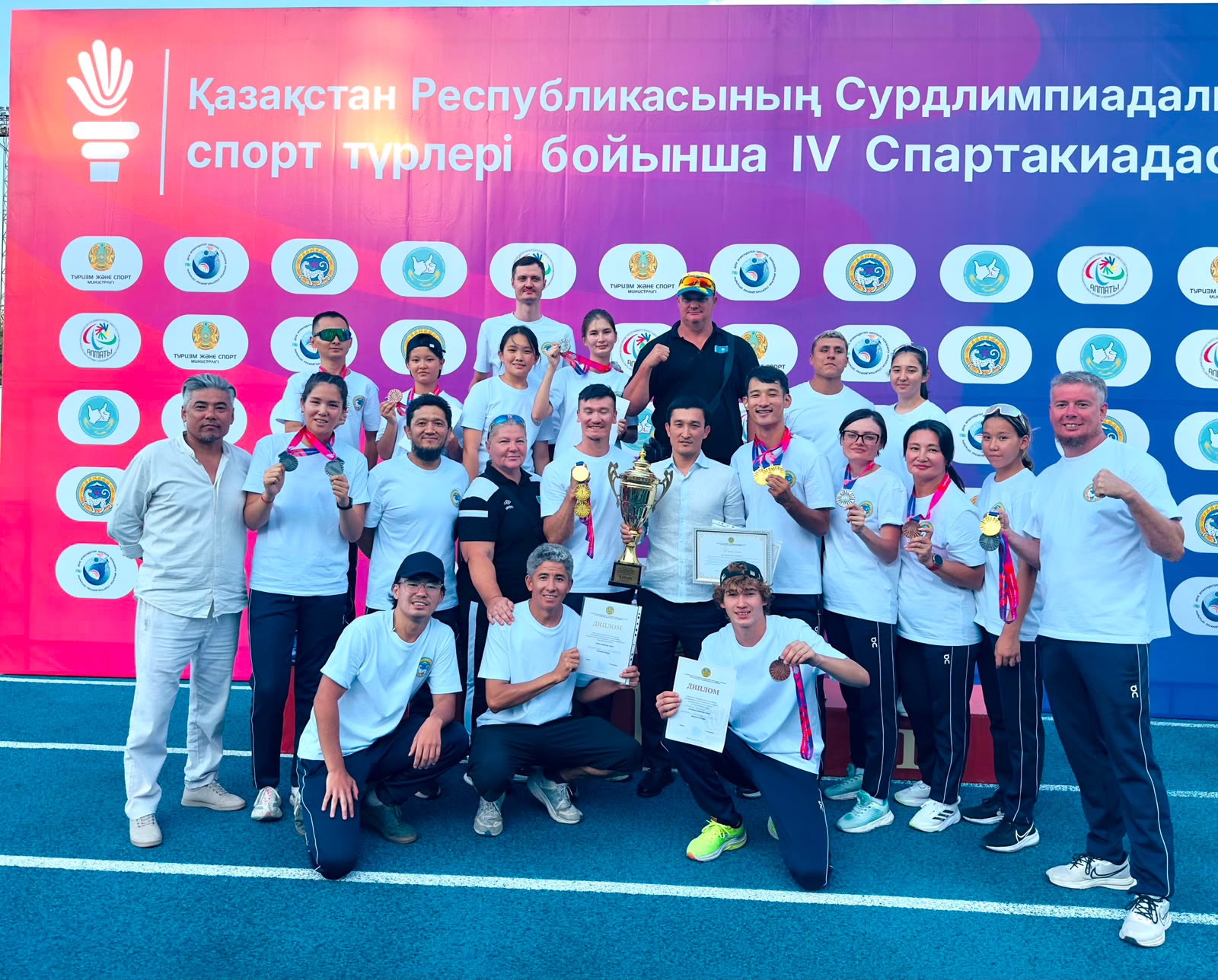 Сегіз алтын және бірінші орын: Алматы IV Спартакиадада көш бастады